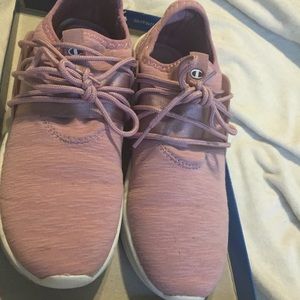 Champion shoes pink